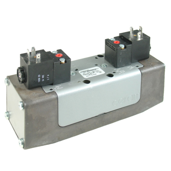 Aventics CERAM-ISO3-5/3OC-DS-24VAC-I Electric and Pneumatic Actuated Directional Valve